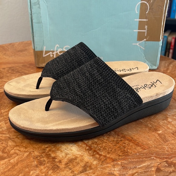 LifeStride | Black Poolside Sandal  Wide Width ZL840 - Picture 8 of 16